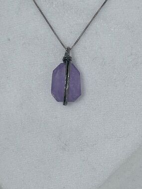 Silpada retired Purple Crystal Pendant Necklace